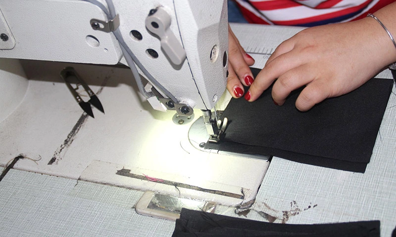 backpack stitching process